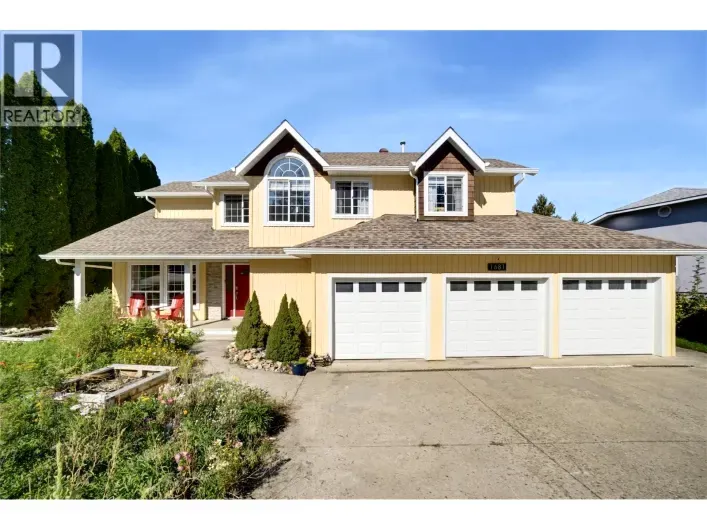 1681 18 Avenue SE, Salmon Arm