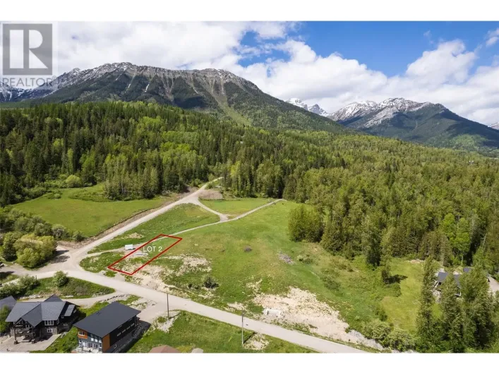 1683 MCLEOD Avenue, Fernie