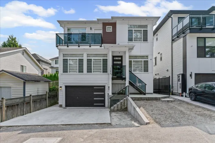 1684 MCKENZIE ROAD, Abbotsford