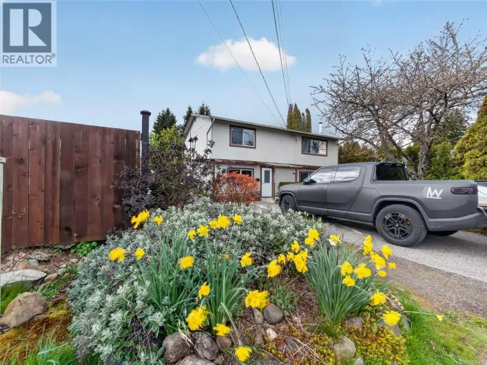 1685 Piercy Ave, Courtenay