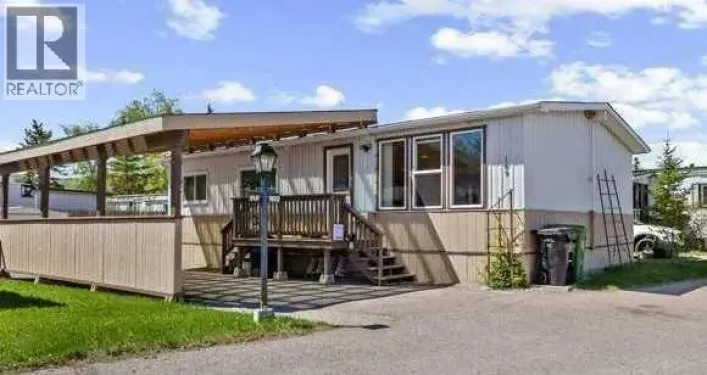 169, 3223 83 Street NW, Calgary