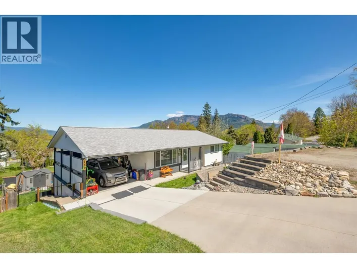 169 Cliffview Drive, Enderby