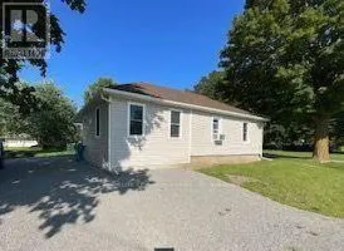 169 COUNTY RD 29, Elizabethtown-Kitley