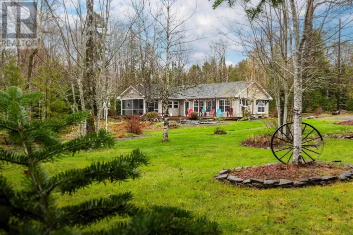 169 Leonard Drive, Mattatall Lake