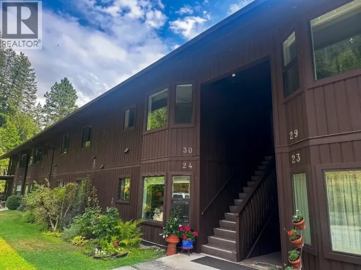 1691 3A Highway Unit# 30, Nelson