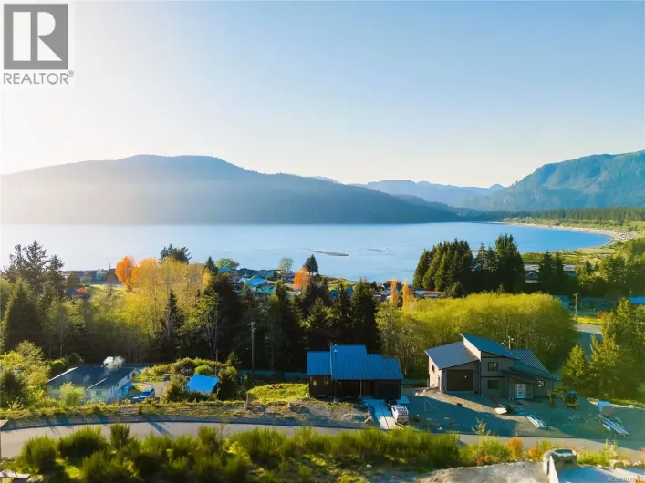 16923 Beachview Close, Port Renfrew