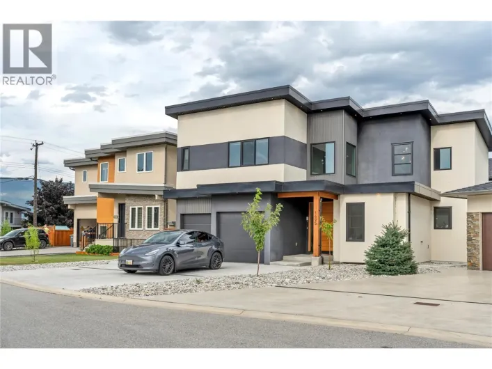 1695 TREFFRY Place, Summerland