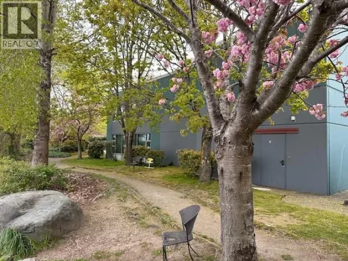 1698 W 75TH AVENUE, Vancouver
