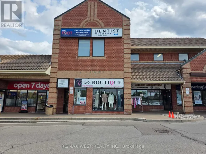 16A - 441 CLARK AVENUE W, Vaughan