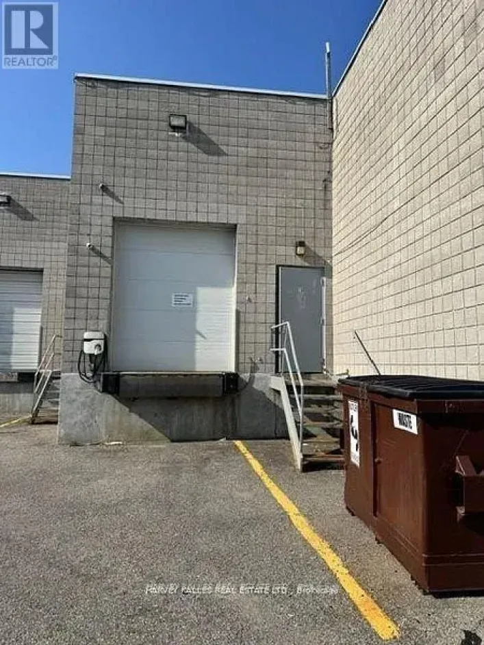 16-REAR - 60 WEST WILMOT STREET, Richmond Hill