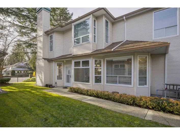 17 10038 150 STREET, Surrey