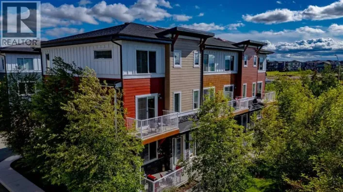 17, 111 Rainbow Falls Gate, Chestermere