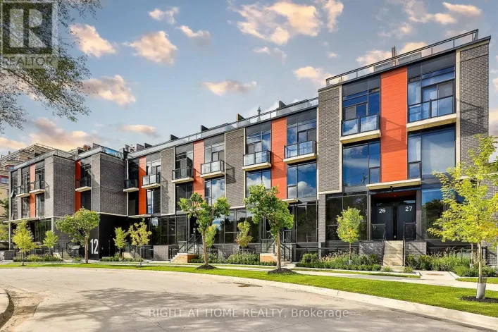 17 - 12 DERVOCK CRESCENT, Toronto