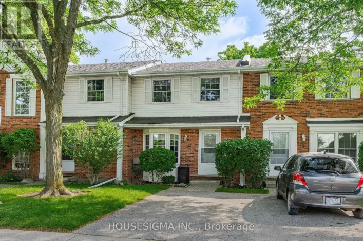 17 - 129 VICTORIA ROAD N, Guelph
