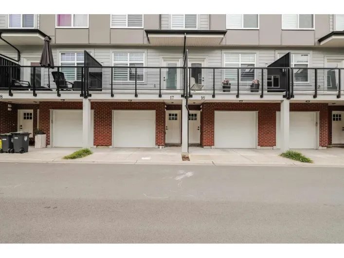 #17 22334 48 AVENUE, Langley