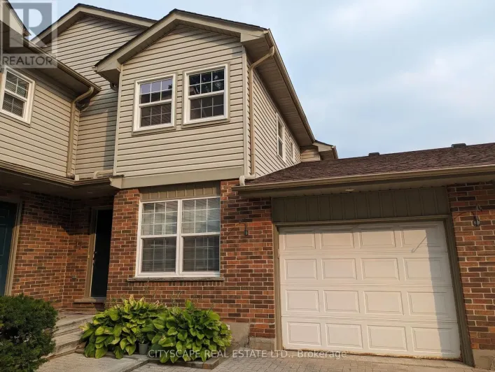 17 - 250 KEATS WAY, Waterloo