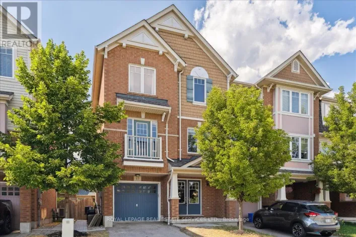 17 - 3050 ROTARY WAY, Burlington