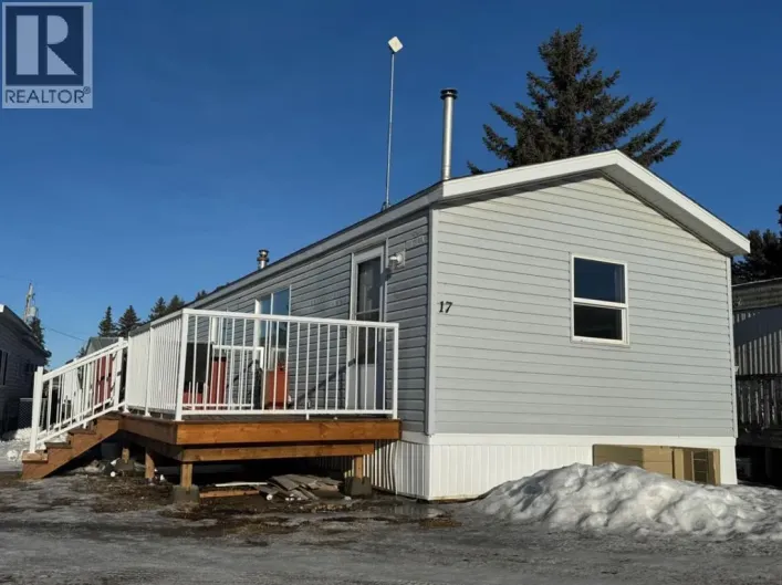 17, 4504 41 Street, Camrose