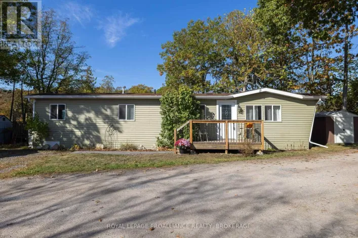 17 - 5569 BATH ROAD, Loyalist