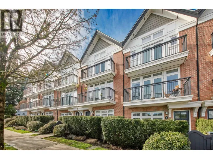 17 5655 CHAFFEY AVENUE, Burnaby