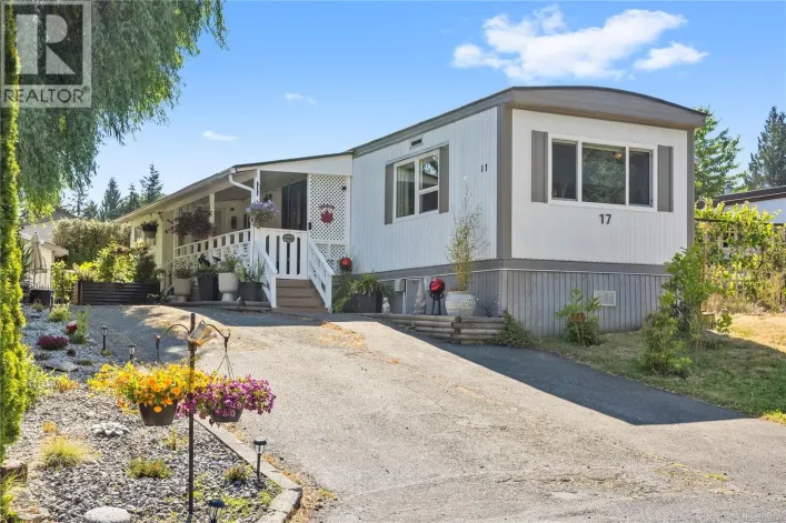 17 61 Twelfth St, Nanaimo