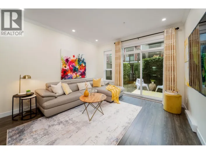 17 7039 MACPHERSON AVENUE, Burnaby