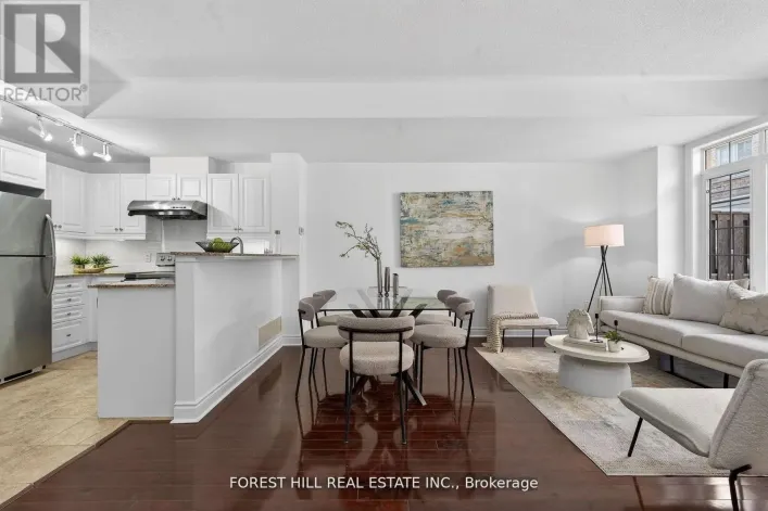 17 - 8 BRIGHTON PLACE, Vaughan