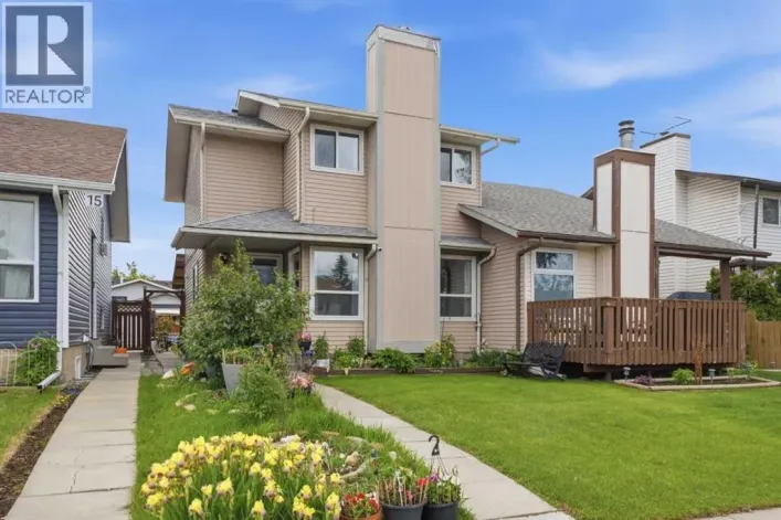 17 Abberfield Crescent NE, Calgary