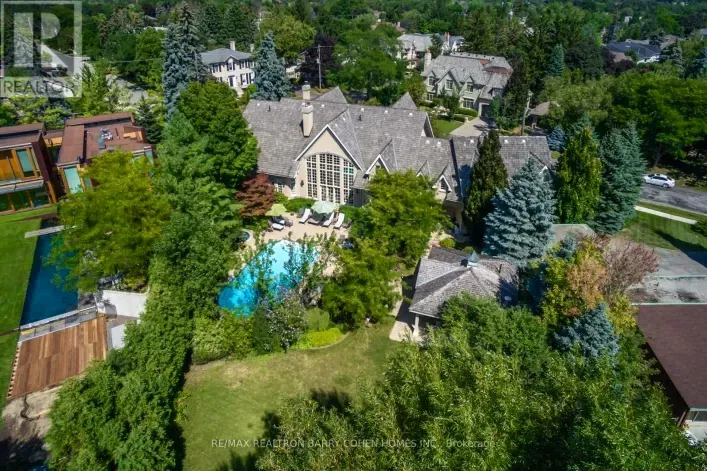 17 BAYVIEW RIDGE, Toronto