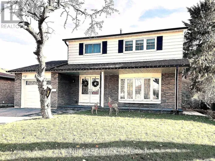 17 BOUNDY CRESCENT, Toronto