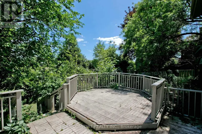 17 BRAMBLE DRIVE, Toronto
