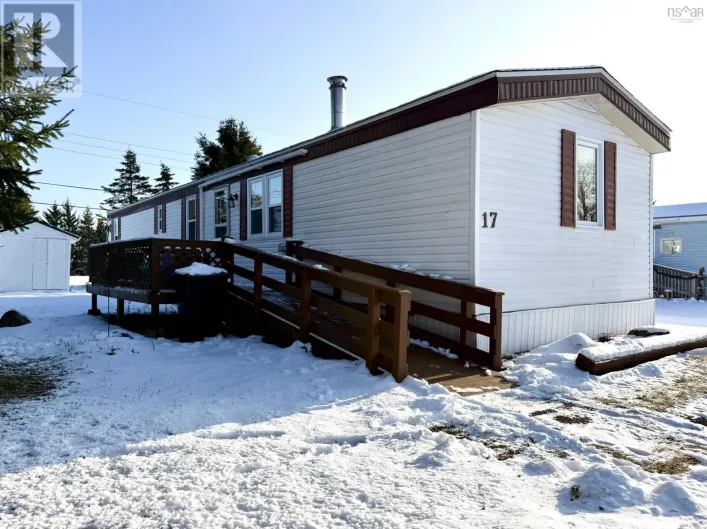 17 Brentwood Estates, Amherst