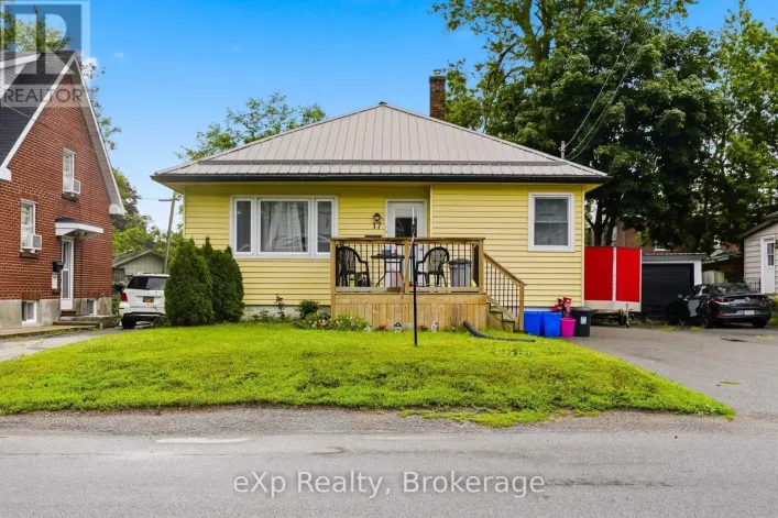 17 BURTON STREET, Belleville