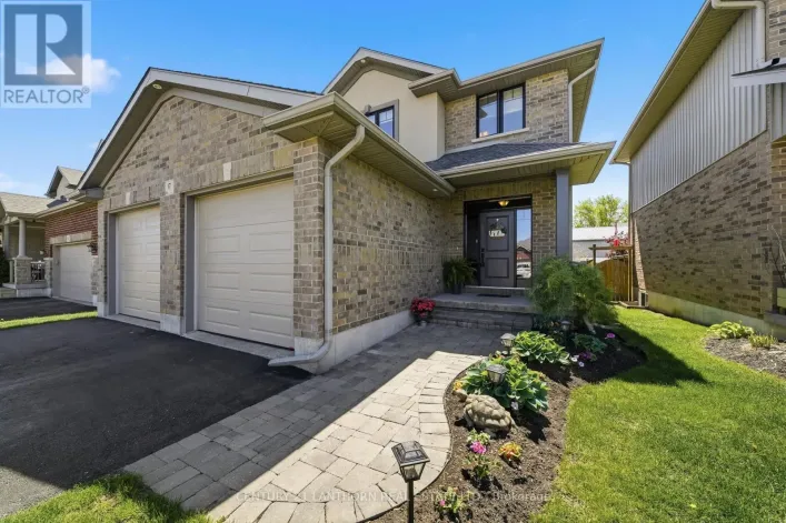 17 CAVENDISH DRIVE, Belleville