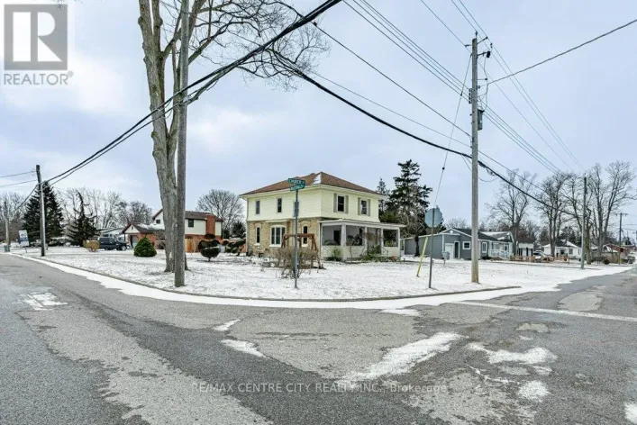 17 CHURCH STREET, Lambton Shores