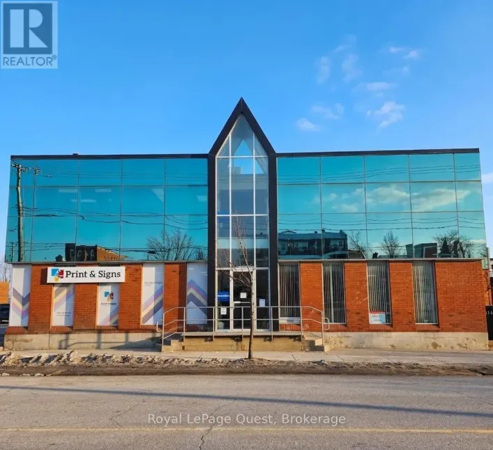 17 COLBORNE STREET E, Orillia