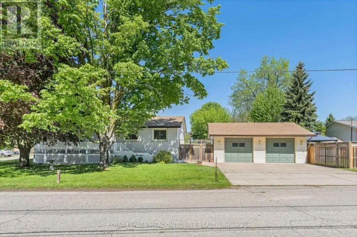 17 COLLEGE STREET, Halton Hills