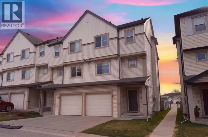 17 Copperfield Court SE, Calgary