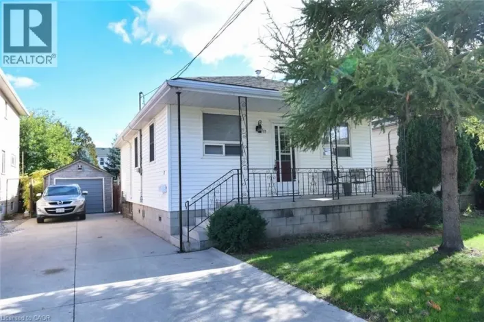 17 CRAIGROYSTON Road, Hamilton