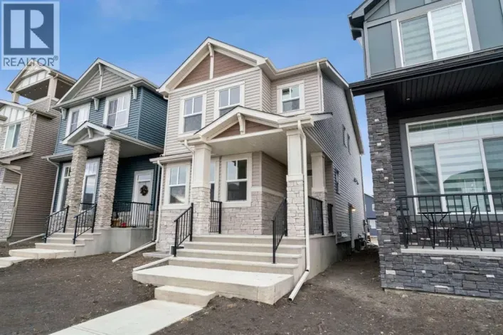 17 Creekview Manor SW, Calgary