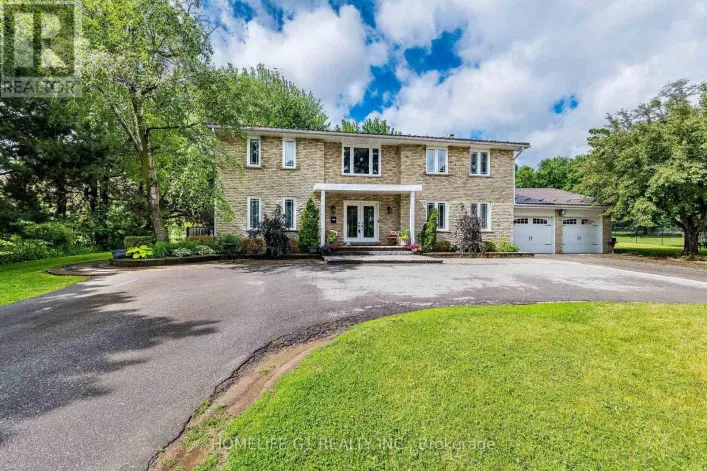 House for sale: 17 CRESCENT HILLS DRIVE S, Brampton