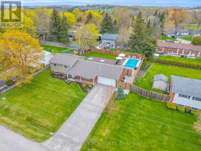 17 CUMMINGS ROAD, Bradford West Gwillimbury