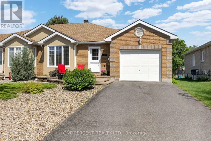17 DR GORDON CRESCENT, North Grenville