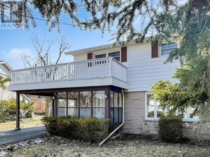 17 FERBANE PLACE, Toronto