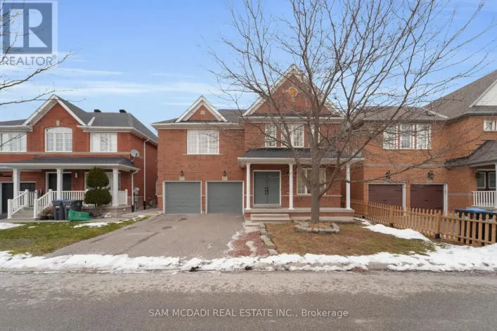 17 FERNCASTLE CRESCENT, Brampton