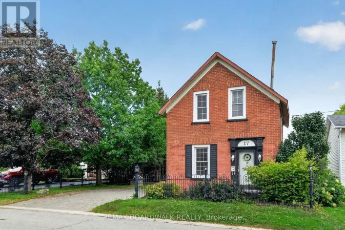 17 FRANCIS STREET, Carleton Place