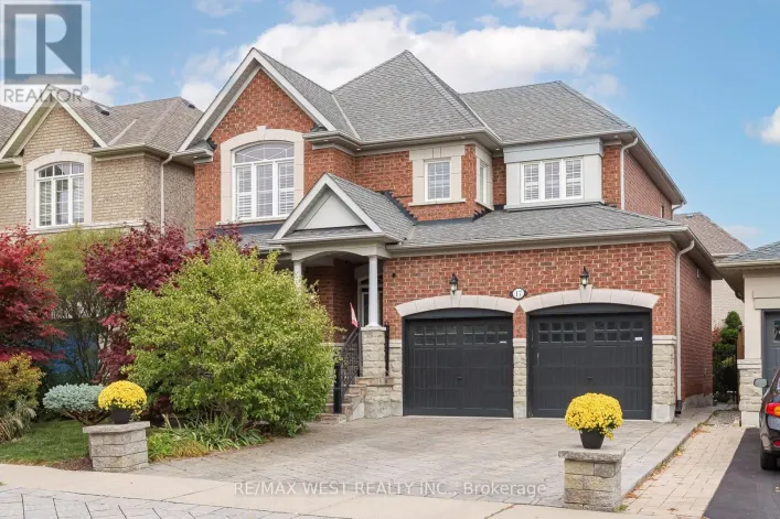 17 HAWKRIDGE TRAIL, Brampton