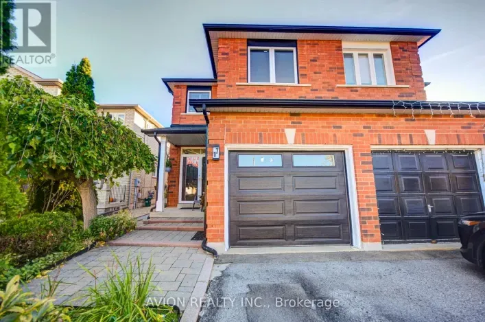 17 INDIGO STREET, Richmond Hill