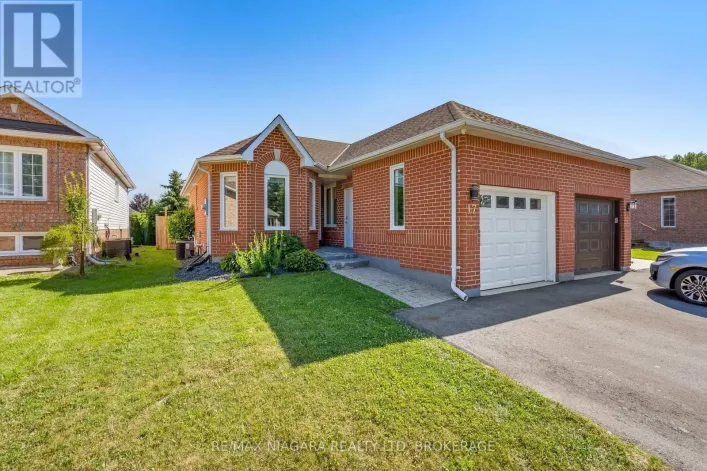 17 JACKSON COURT W, Welland
