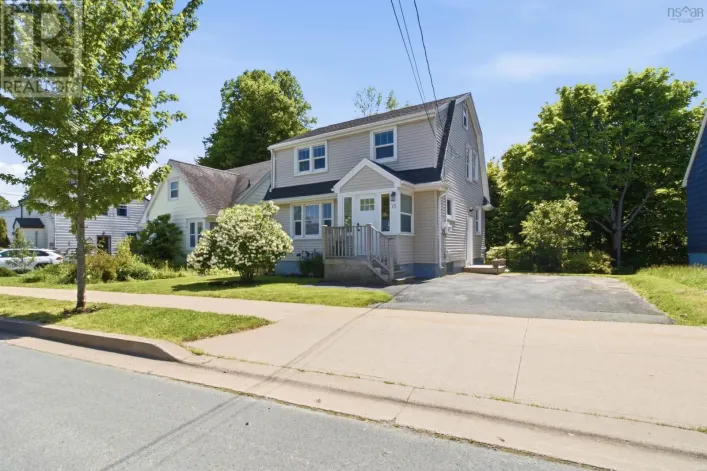 17 Joffre Street, Dartmouth